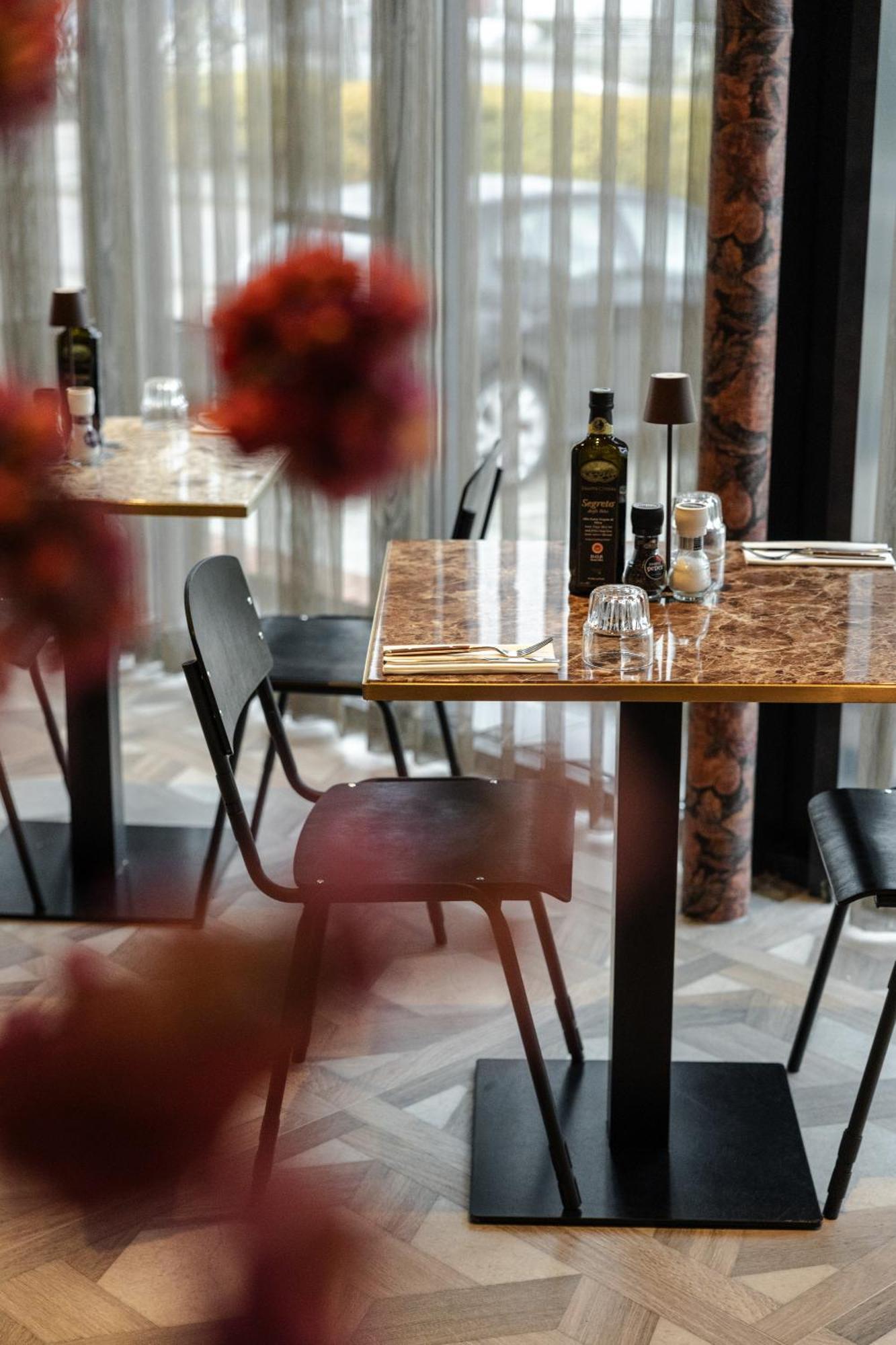 Hotel Twenty-Three Amsterdam Airport Hoofddorp Zewnętrze zdjęcie